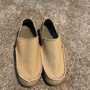 CROCS Men's Beige Slip-On Loafers